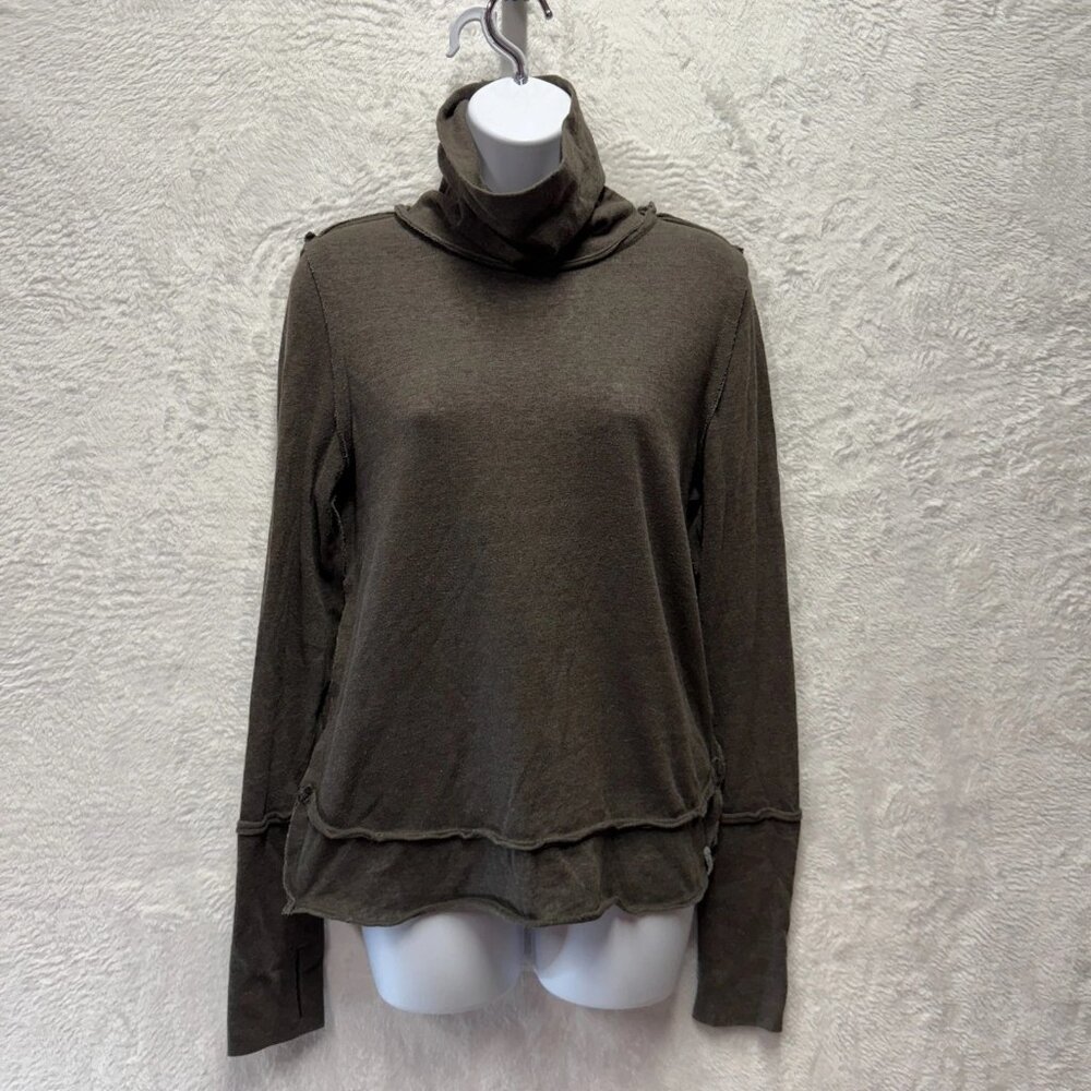 We The Free Pullover Womens Medium Gray Exposed Seam Thumbhole Grunge Lagenlook